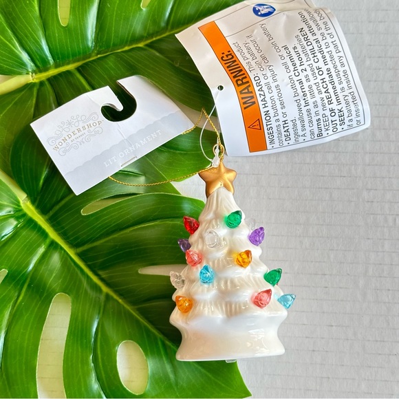 Target Wondershop Lit Retro Christmas Tree Ceramic Ornament White NEW - Picture 7 of 7